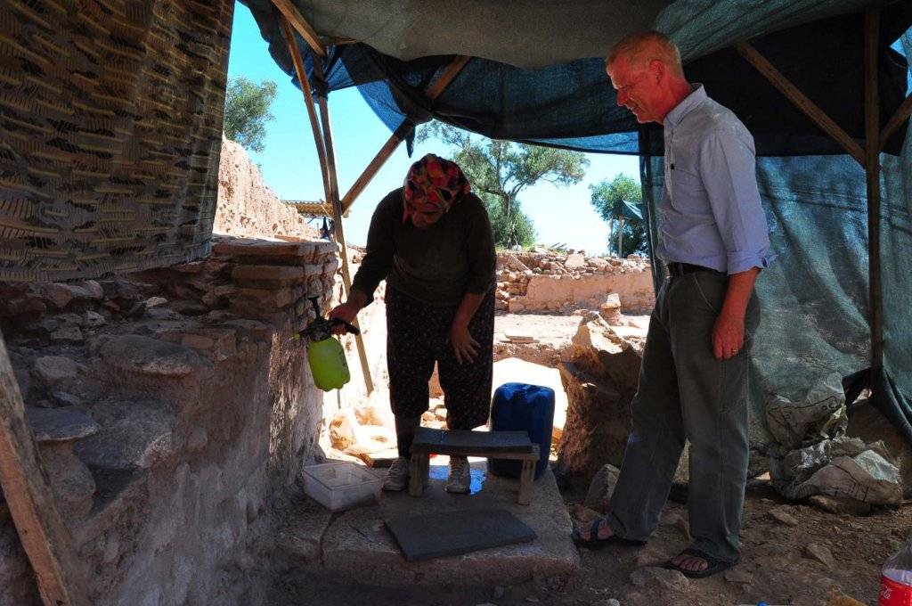 Yer Manisa: Fay hattı 50 metre yer altında ve Sardes kentinin tam merkezinden geçiyor 15