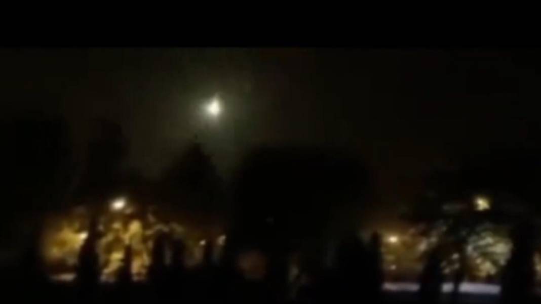 İstanbul'da 'meteor düştü' iddiaları olay oldu 4