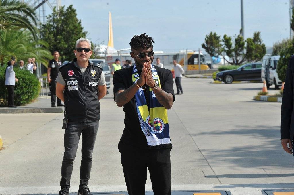 Fenerbahçe, Fred'i İstanbul'a getirdi: İşte o anlar... 3