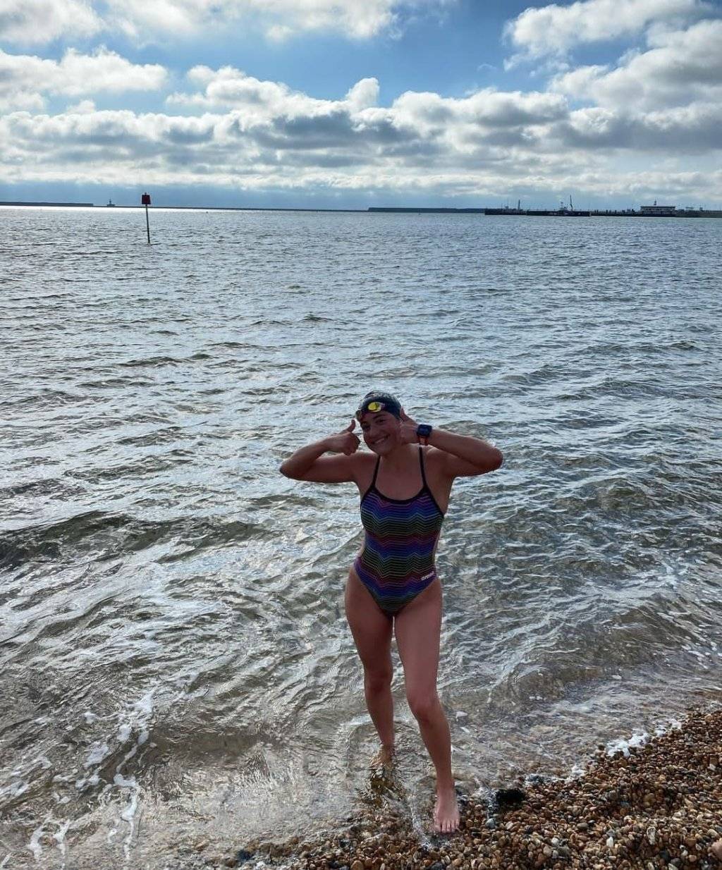 Aysu Türkoğlu Kuzey Kanalı’nı yüzerek geçen ilk Türk kadın oldu 1