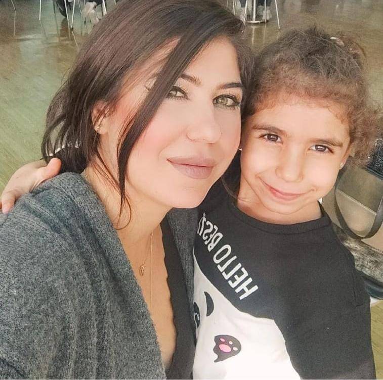 Depremden 180 gün sonra Rönesans Rezidans'ta kızı ve torununun cenazesine ulaştı 5