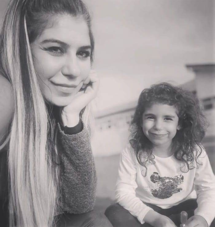 Depremden 180 gün sonra Rönesans Rezidans'ta kızı ve torununun cenazesine ulaştı 6