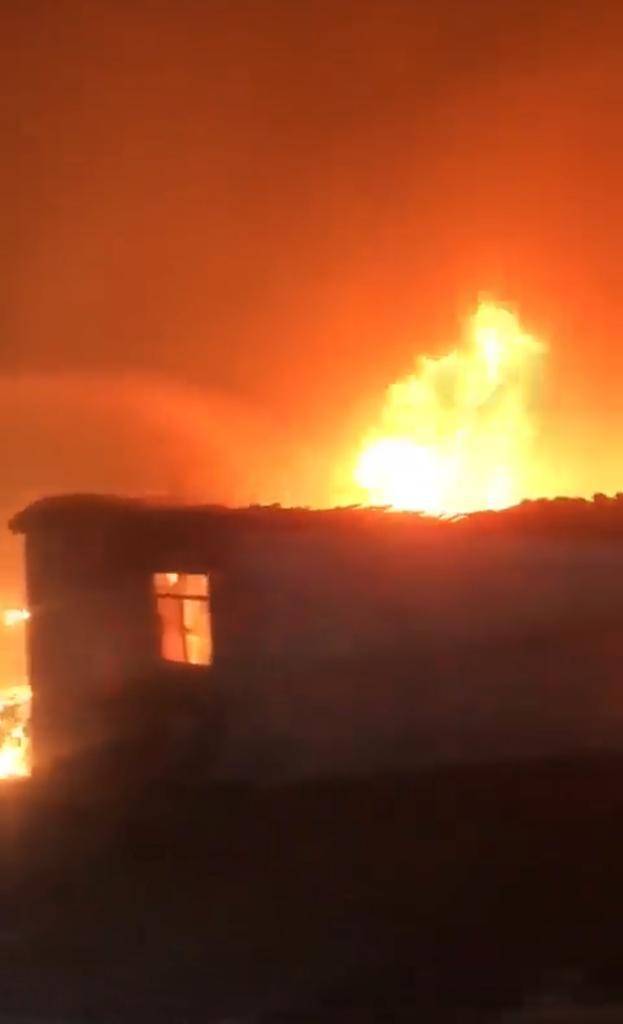 Çanakkale'de orman yangını: 10 köyde 1104 kişi tahliye edildi 6