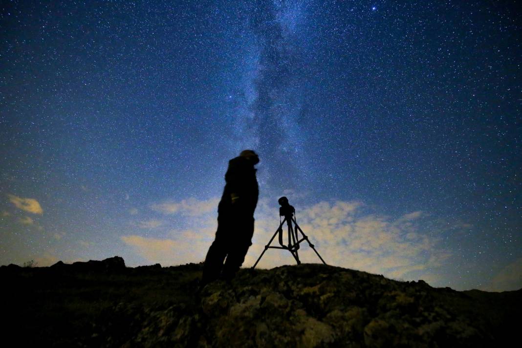 Van'da perseid meteor yağmurunu gözlemlediler 2