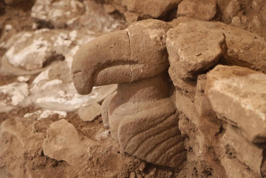 Göbeklitepe'de insan ve hayvan heykeli bulundu: H şeklinde bir sembol... Tarih öncesi sanatın en etkiliyici örneklerinden.. 5