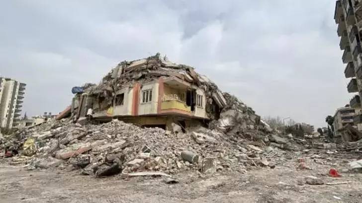 Deprem uzmanı Ercan, en korktuğu 3 bölgeyi açıkladı 6