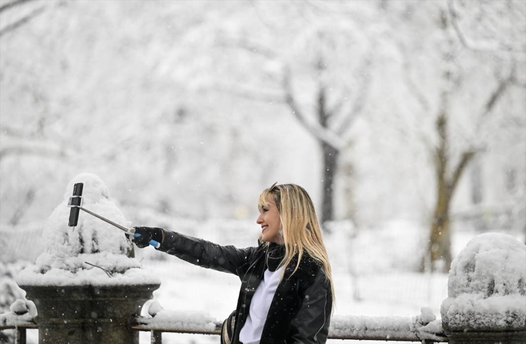 New York kara teslim ancak karın keyfi Central Park'ta çıktı 18