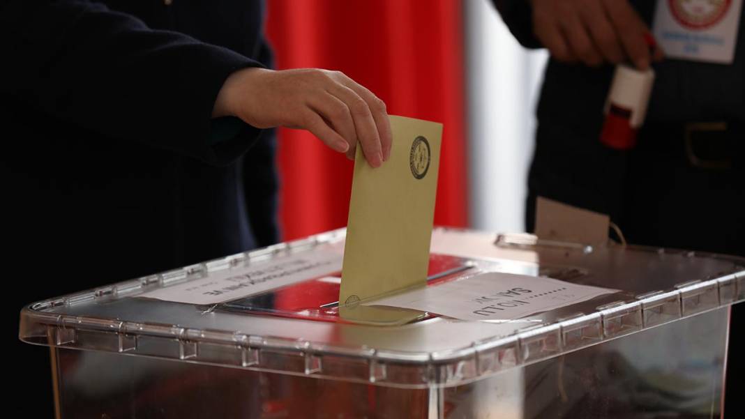 MetroPoll seçim anketi: AKP-CHP farkı 7 puan, DEM Parti yükselişte 7