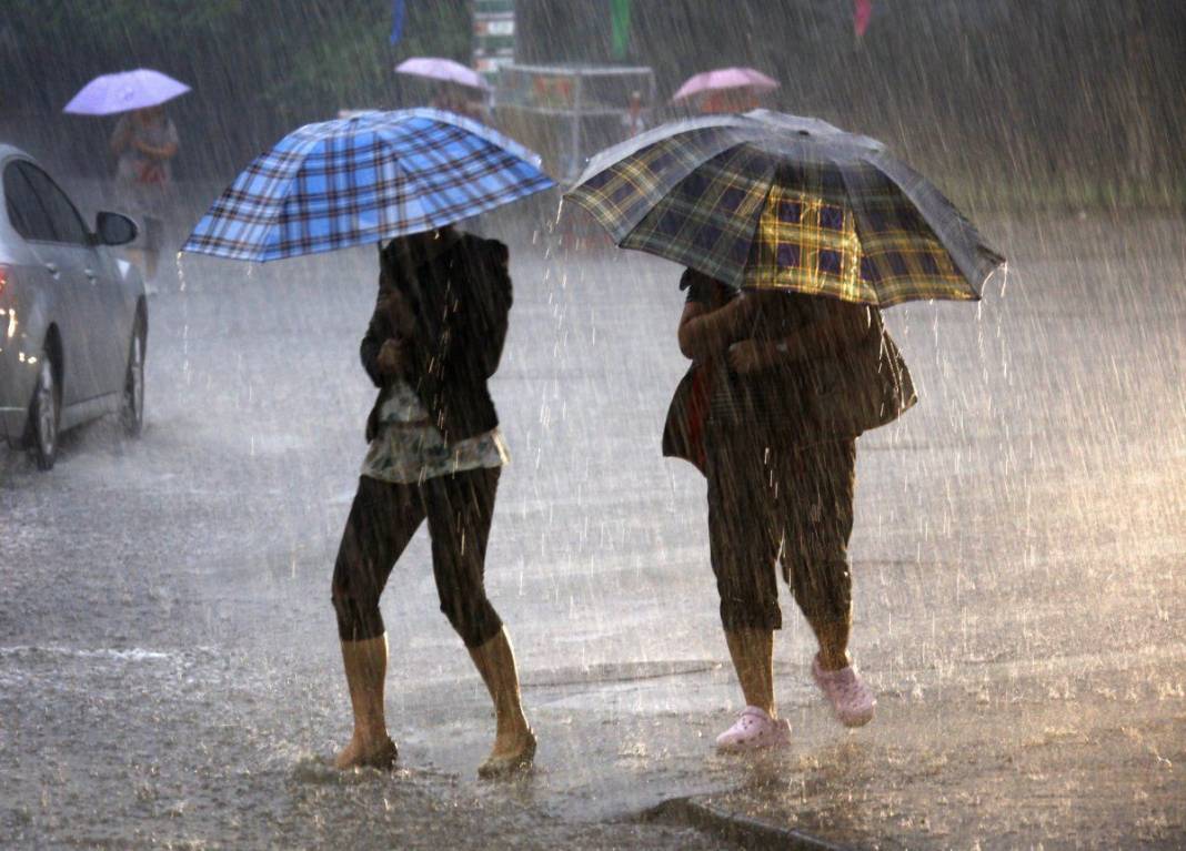 Meteoroloji'den hava durumu raporu: Bir yanda sıcaklık bir yanda yağış 2