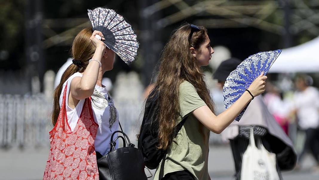 Sıcaklıklar artıyor: Normalin 5 -10 derece üzerine çıkacak 4