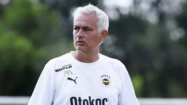 Taraftarlar Fenerbahçe'de Mourinho'nun başarılı olacağını düşünüyor mu? 2