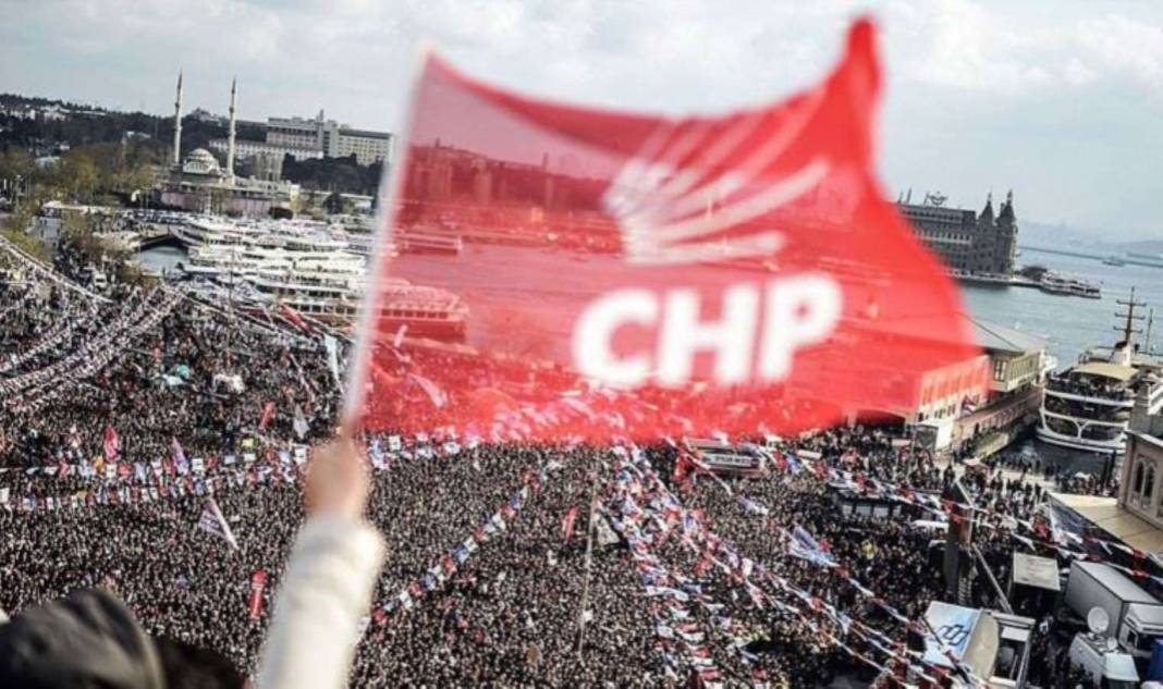 İşte son ankette CHP ve AKP'nin oy oranı 3