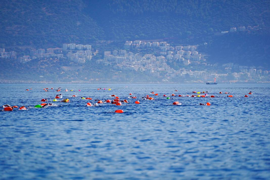 Meis’ten Kaş’a carettalarla baş başa 6