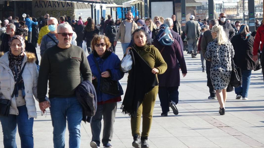 Anket: Vatandaşın en önemli sorunu hayat pahalılığı 1