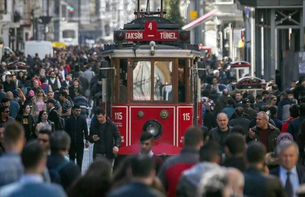 Anket: Halkın yüzde 81'i ekonominin kötü yönetildiğini düşünüyor 3