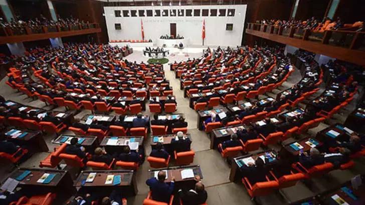 ORC anketi: CHP, Ankara'da AKP ile farkı açıyor 12