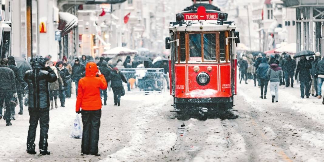 Yalancı bahar bitecek: İstanbul'a kar yağışı için tarih verildi 1