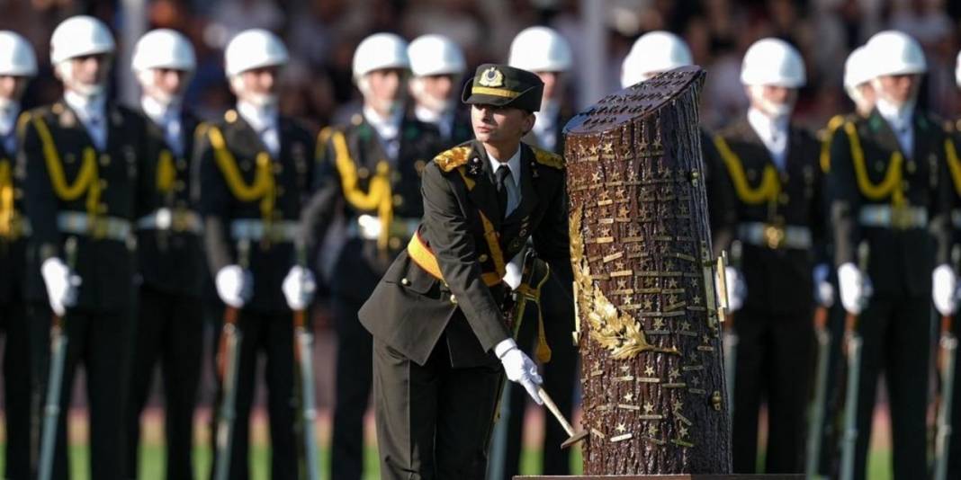 Anket sonuçları açıklandı: Vatandaş, Erdoğan aday olmazsa AKP’den kimi istiyor? 2