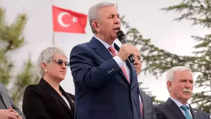 Son anket: Bu Pazar cumhurbaşkanlığı seçimi olsa kime oy verirsiniz? 7