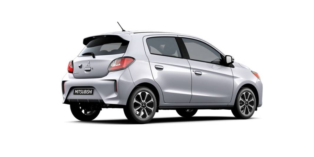 Benzin sürekli zamlanırken: İşte yakıt cimrisi arabalar 6