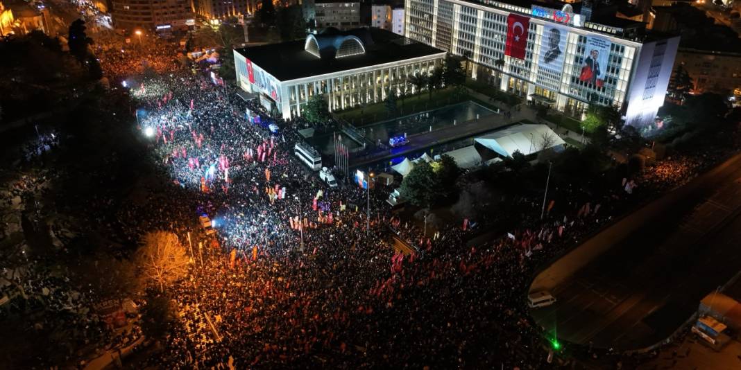 Fotoğraflarla Saraçhane eylemi: Özel'e göre 310 bin kişi katıldı 4