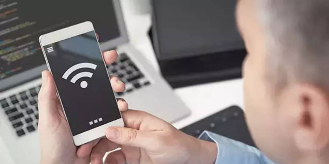 Mobil internette ne kadar süre geçiriyoruz? Türkiye ortalaması açıklandı 5