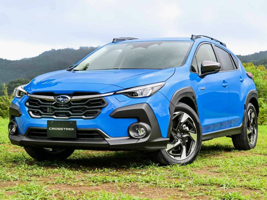 5 yılda değerini en çok kaybeden ve koruyan otomobiller 8