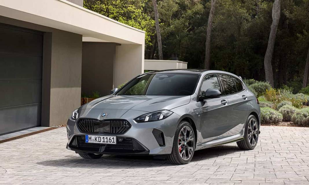 Türkiye'de "Yılın otomobili" için 42 aday 11