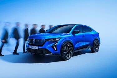 Türkiye'de "Yılın otomobili" için 42 aday 37