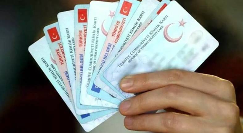 İstanbul depremi yeniden hatırlattı: Deprem çantasında neler olmalı? 5