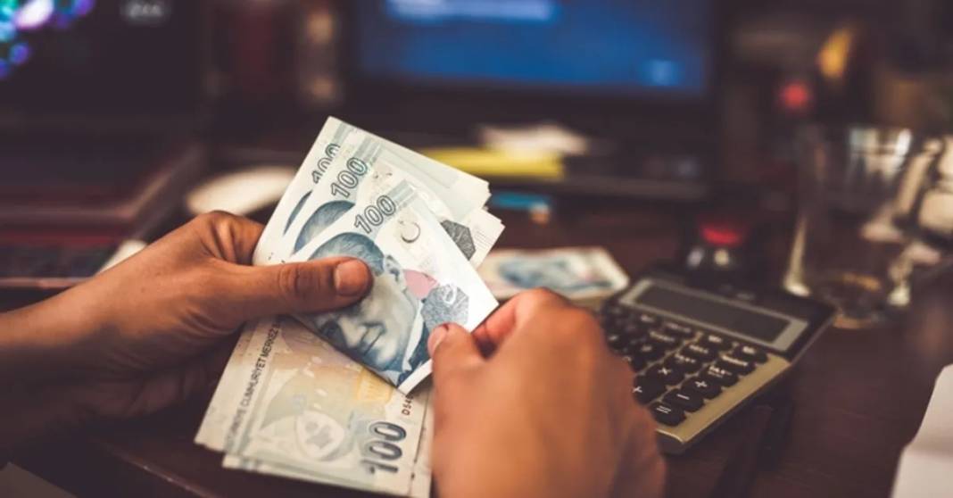 Bankaların faiz yarışı sürüyor: İşte banka banka 2 milyon TL'nin aylık faiz getirisi 12