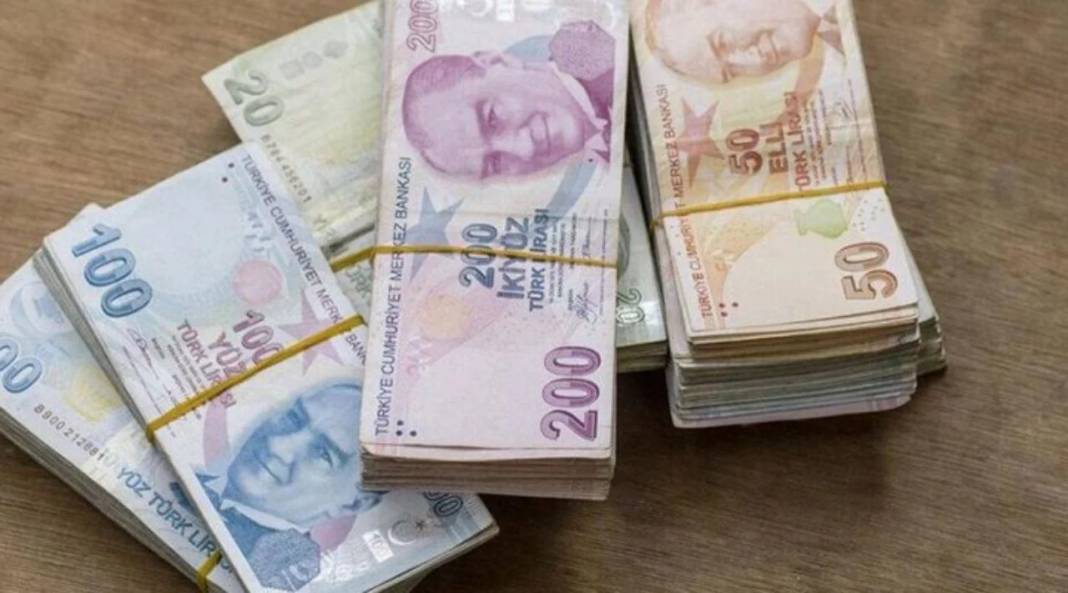 Bankaların faiz yarışı sürüyor: İşte banka banka 2 milyon TL'nin aylık faiz getirisi 8
