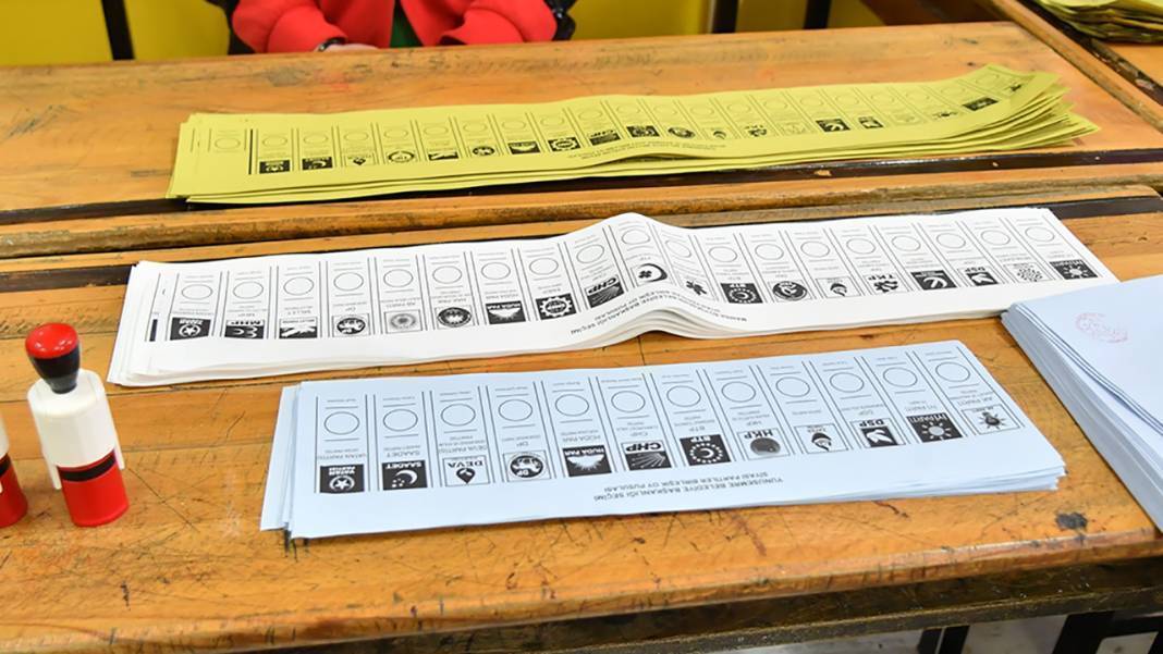 Son araştırma: Silah bırakma kararı hangi partiye yaradı? 1