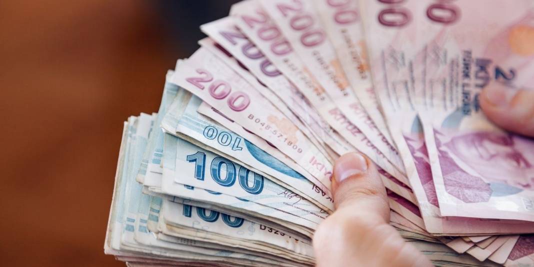 Bankaların faiz yarışı sürüyor: 2,5 milyon TL'nin getirisi ne kadar? 6