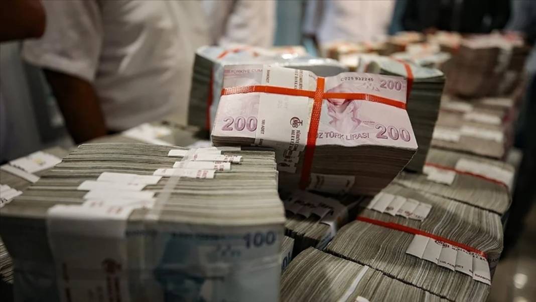 Para parayı çekiyor: Bankaların 1 milyon liraya verdiği aylık faiz getirileri belli oldu 11