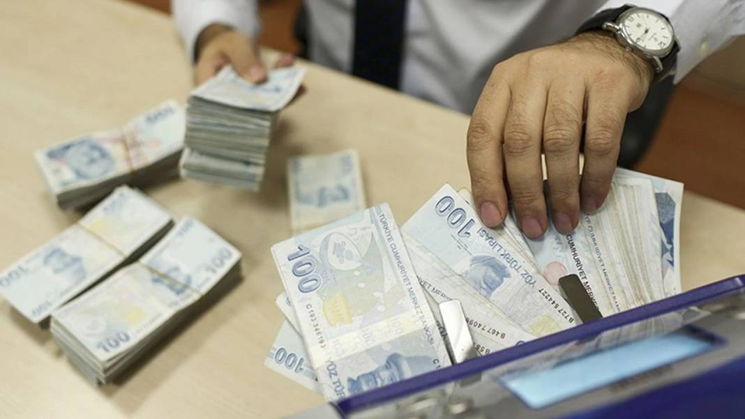 Para paraya çekiyor: 2 milyon TL'ye bankalar aylık ne kadar faiz veriyor? 16