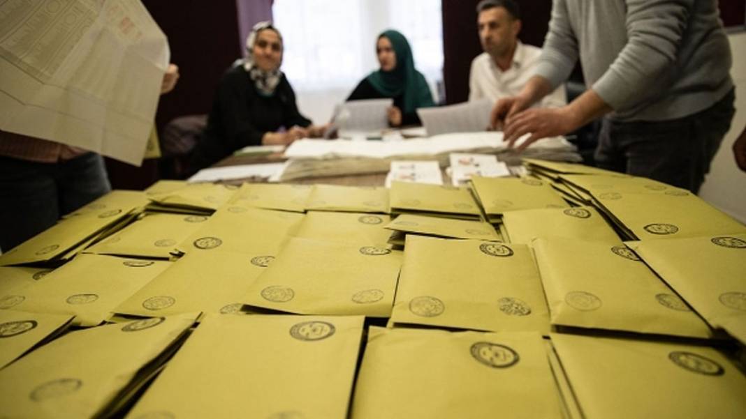 Dikkat çeken erken seçim anketi: CHP ile AKP arasındaki fark açılıyor 2