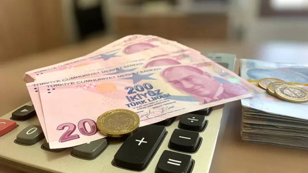 Para parayı çekiyor... Bankaların faiz yarışında 2 milyon TL'nin aylık getirisi ne kadar oldu? 7