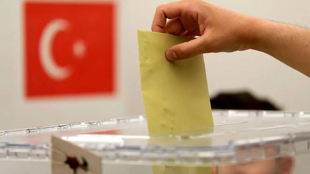 Anket sonuçları açıklandı: Erken seçim olursa gençler oylarını kime verecek? 8