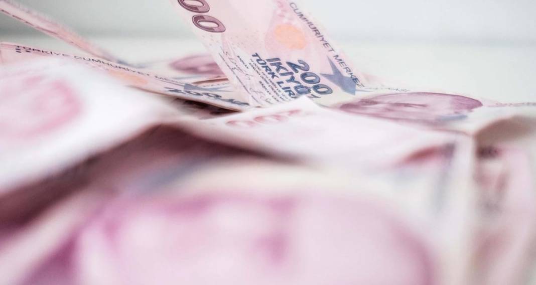 Bankaların faiz yarışı sürüyor: 5 milyon TL'nin aylık getirisi ne kadar? 7