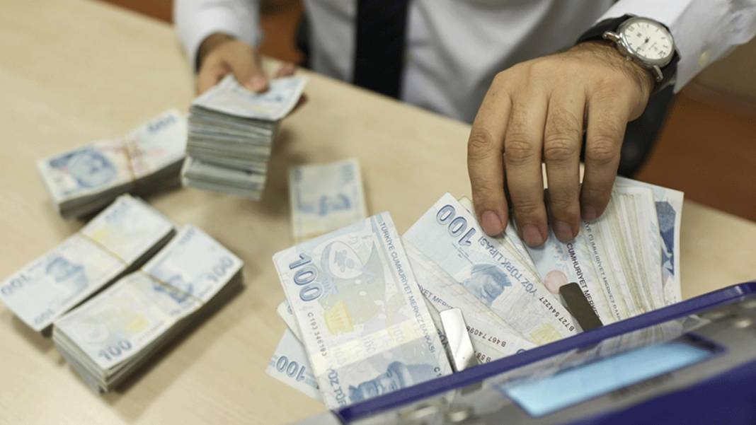 Para parayı çekiyor: Bankaların 2 milyon TL'ye verdiği aylık faiz oranları belli oldu 2