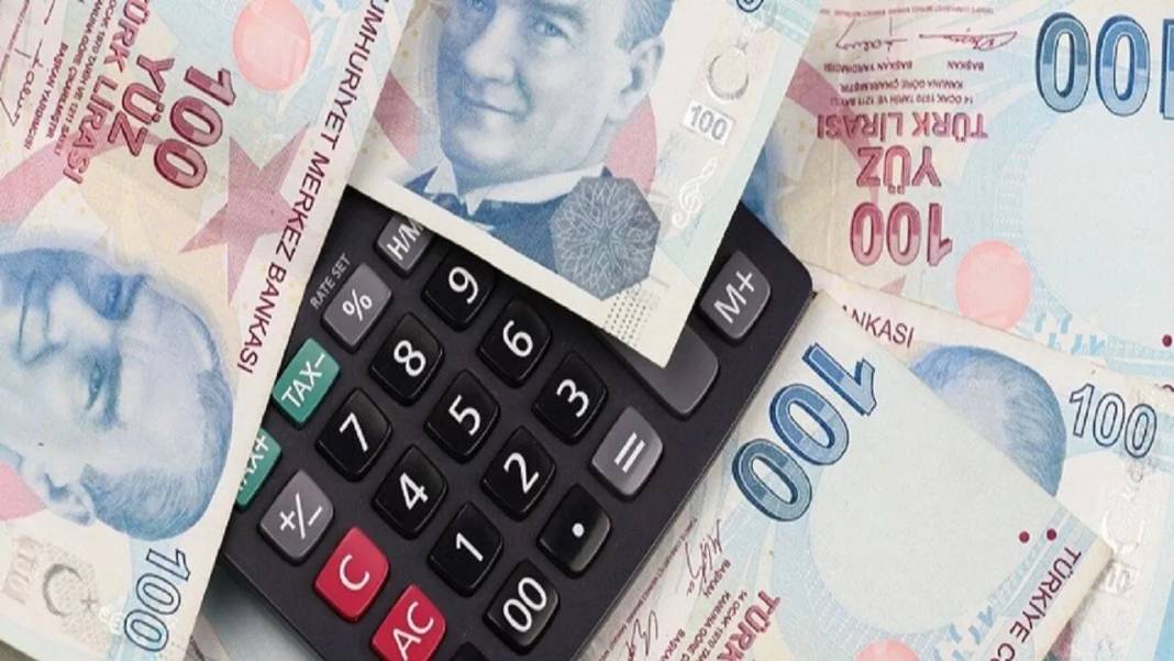 Bankaların faiz yarışı sürüyor: 5 milyon TL'nin aylık faiz getirisi belli oldu 4