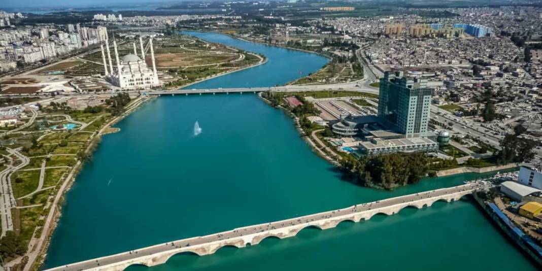 Üniversiteye kayıtlar başladı: Barınma sorununu çözemeyen kayıt olsa da gitmeyecek 9