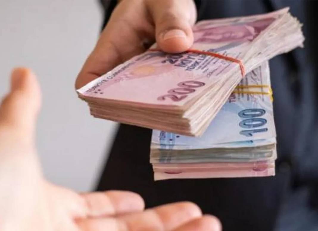 Bankaların faiz yarışı sürüyor: 5 milyon liranın aylık getirisi ne kadar? 12