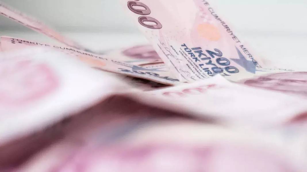 Bankaların faiz yarışı sürüyor: 5 milyon liranın aylık getirisi ne kadar? 10