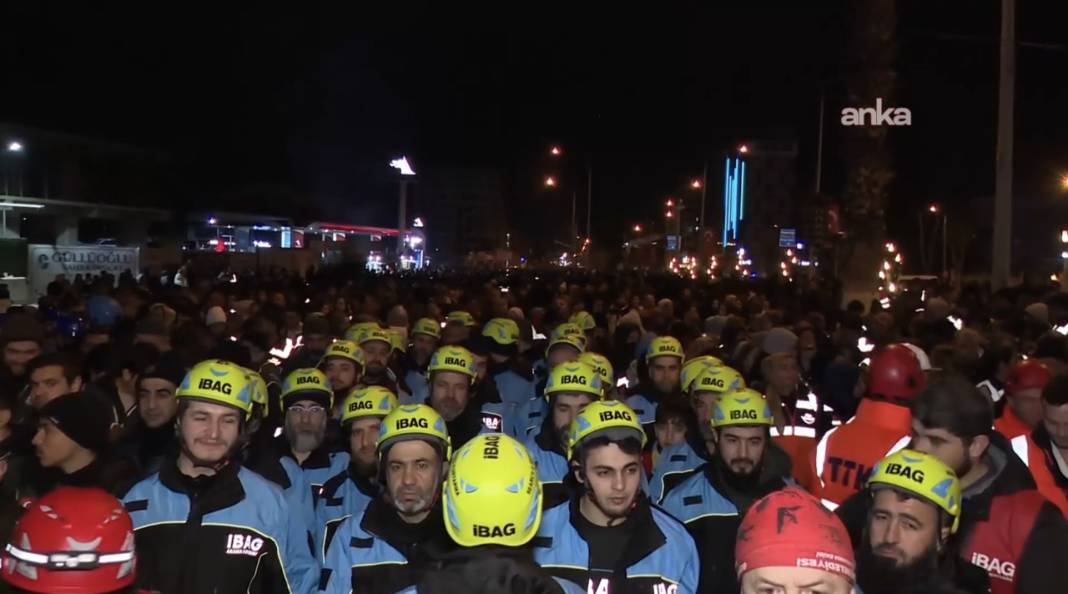 Türkiye'de saatler 04.17'de durdu: 3 senedir sessiz, 3 senedir eksiğiz... 1