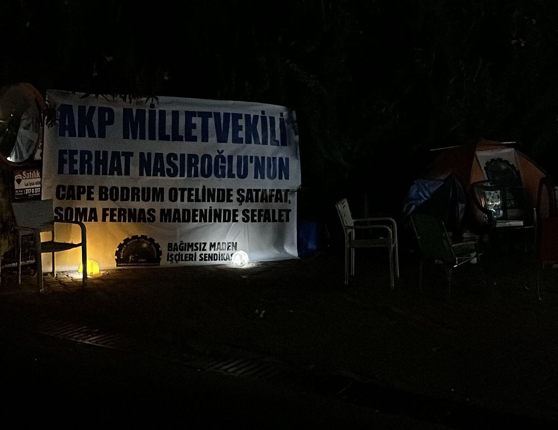 AKP'li vekilin işten attığı işçiler, vekilin oteli önünde gözaltına alındı