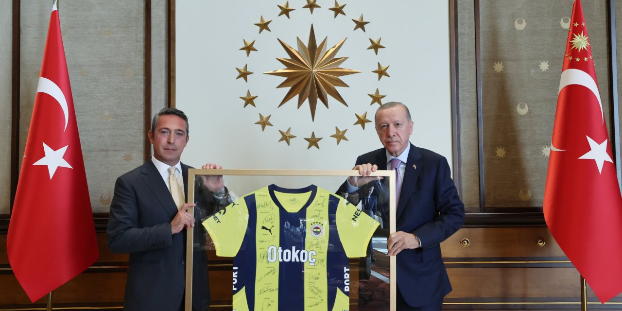 Cumhurbaşkanı Erdoğan, Fenerbahçe yönetimini kabul etti