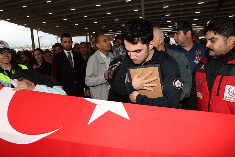 Öldürülen polis Şeyda Yılmaz'ın eşi o anı anlattı: Kaynar sular döküldü