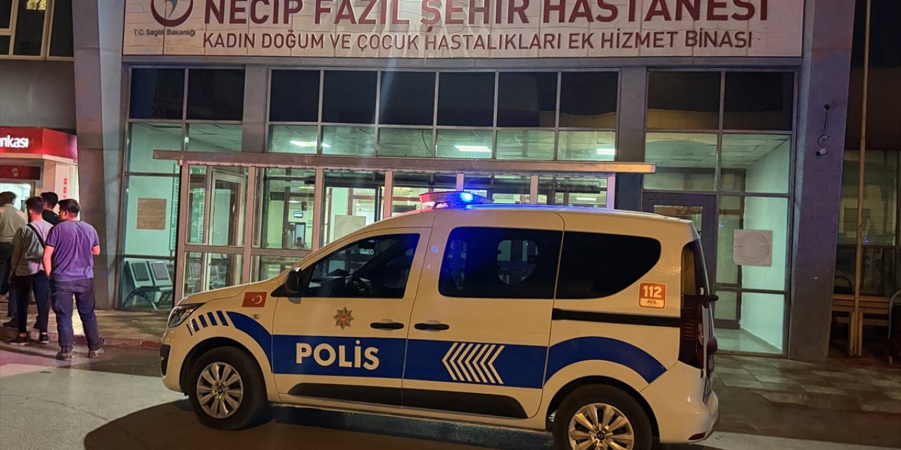 Pompalı tüfekle hastane çalışanlarını tehdit eden kadın yakalandı